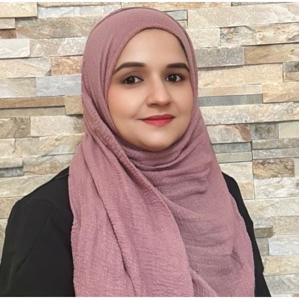 Dr. Farah Parveez, Associate Dentist, BDS, MDS at Orion Dental